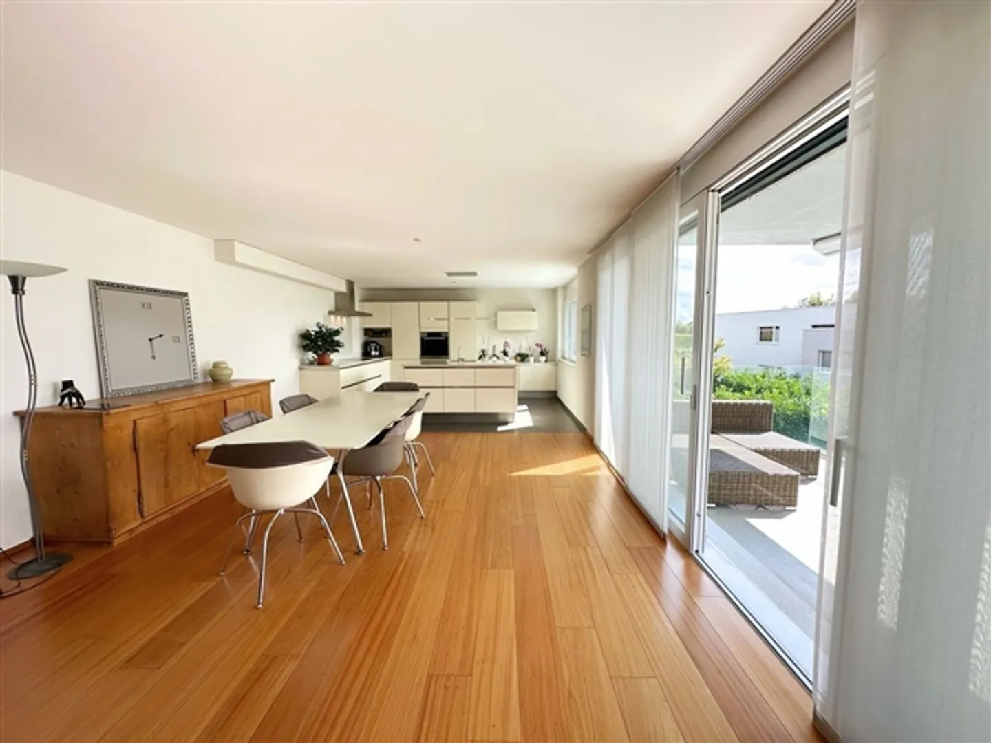 «Helle Luxuswohnung in Cortaillod» - Foto 1 von 9