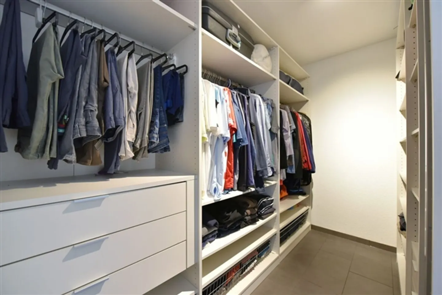 «Helle Luxuswohnung in Cortaillod» - Foto 6 von 9