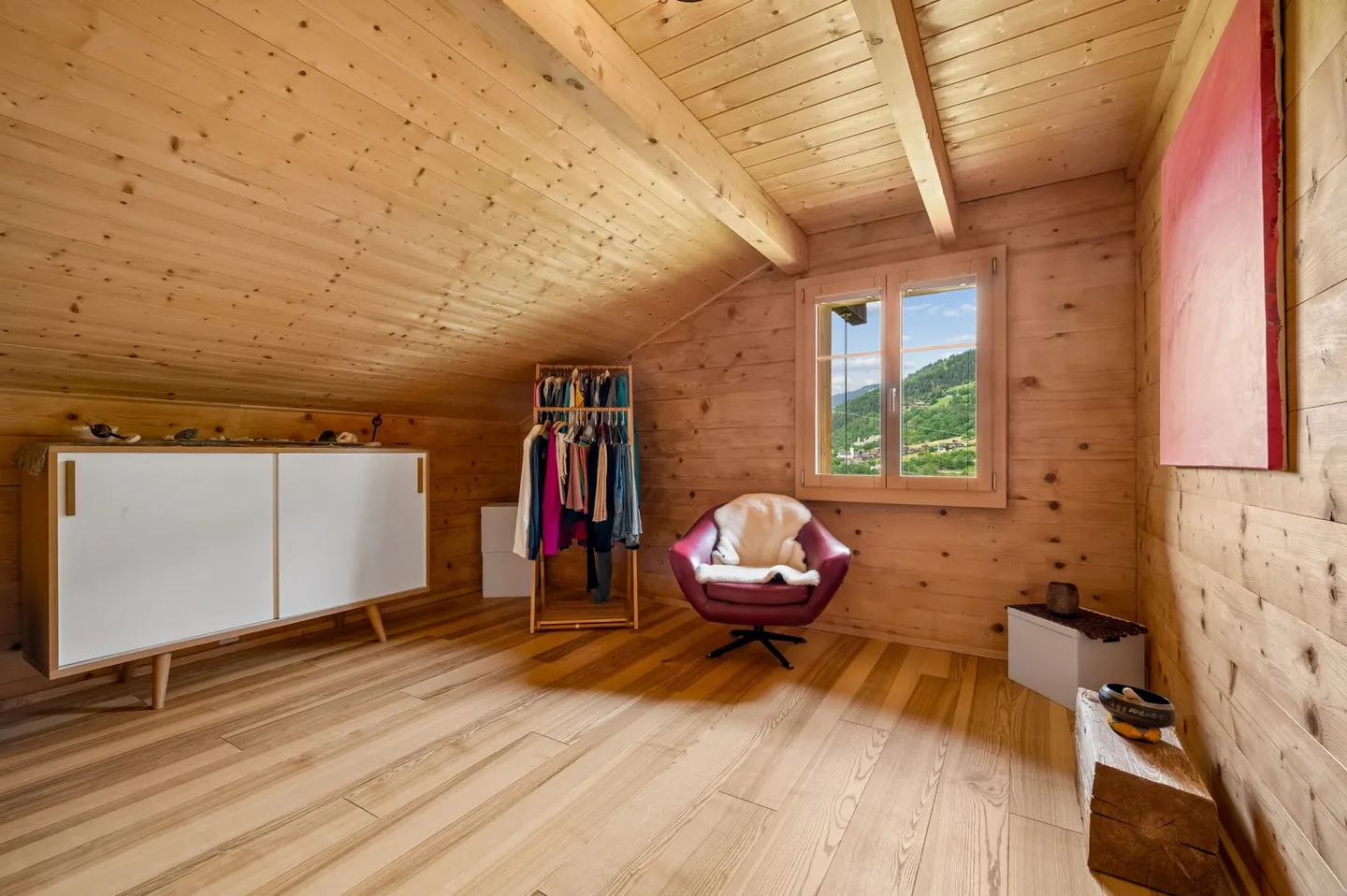 Vivre et Louer : Charmant Chalet de 4.5 Pièces avec Appartement de 2.5 Pièces - Photo 8 sur 14