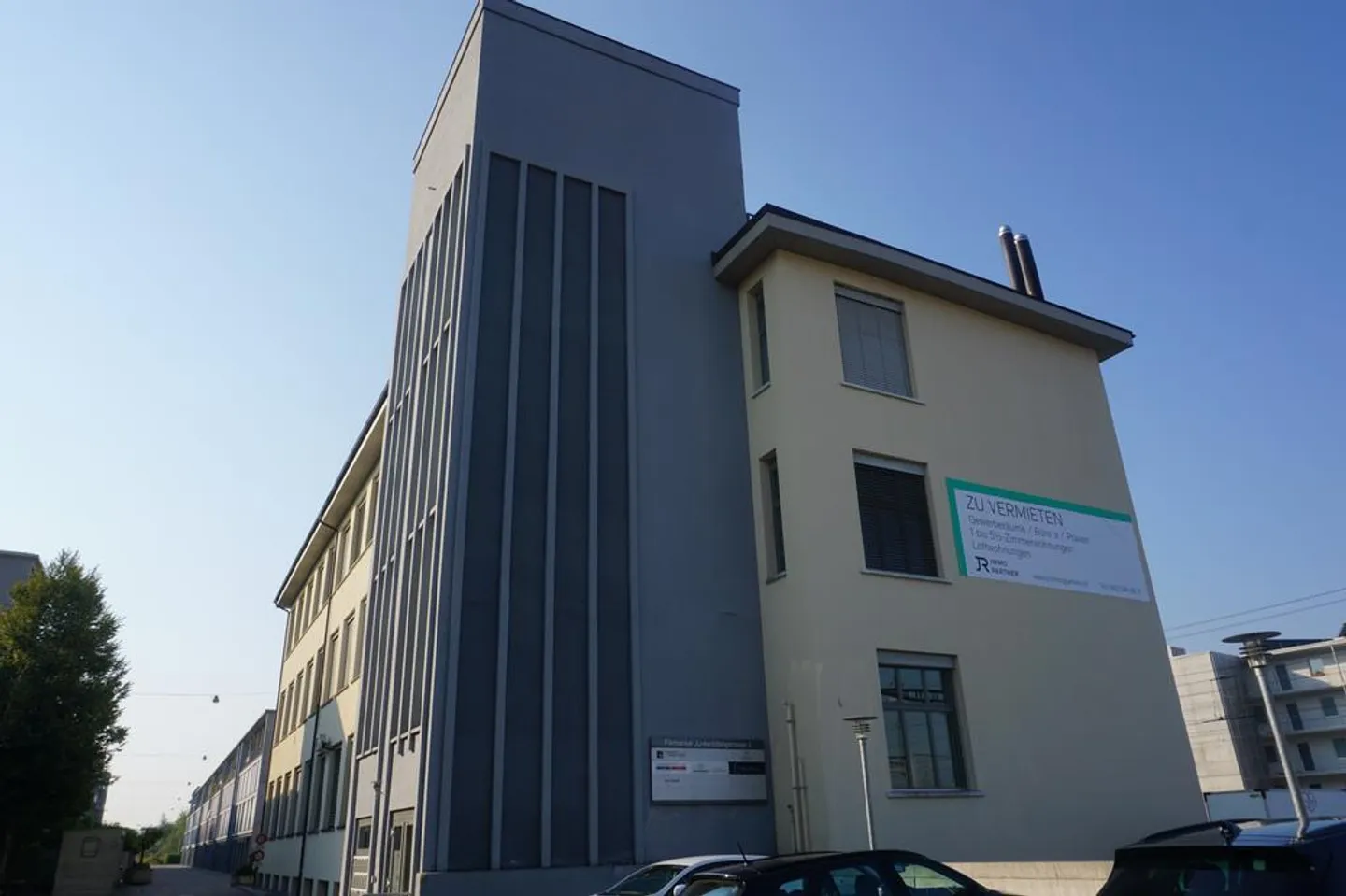 Zentrale Bürofläche zu Vermieten - Foto 1 von 9