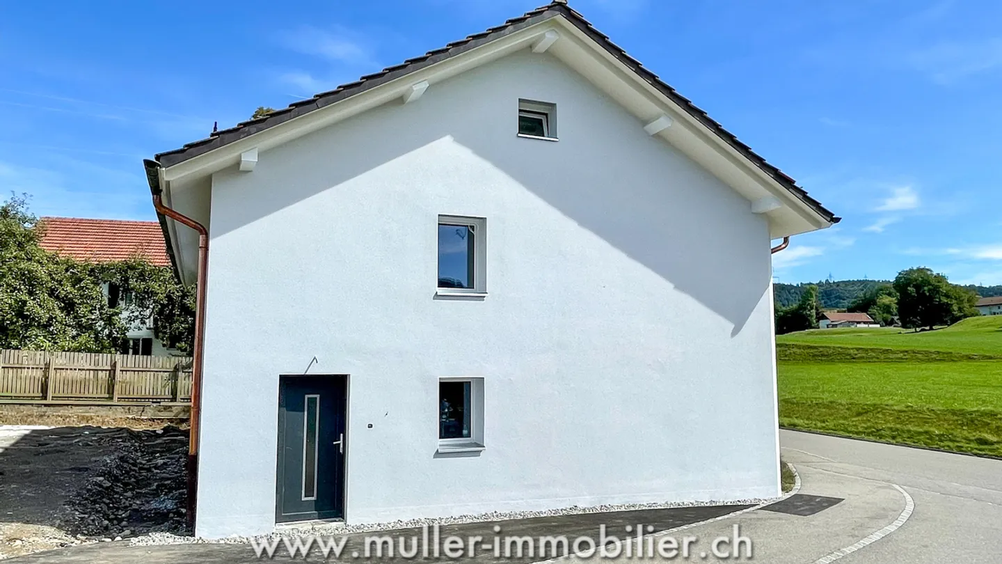 Beautiful villa in Bossonnens - Photo 3 of 13