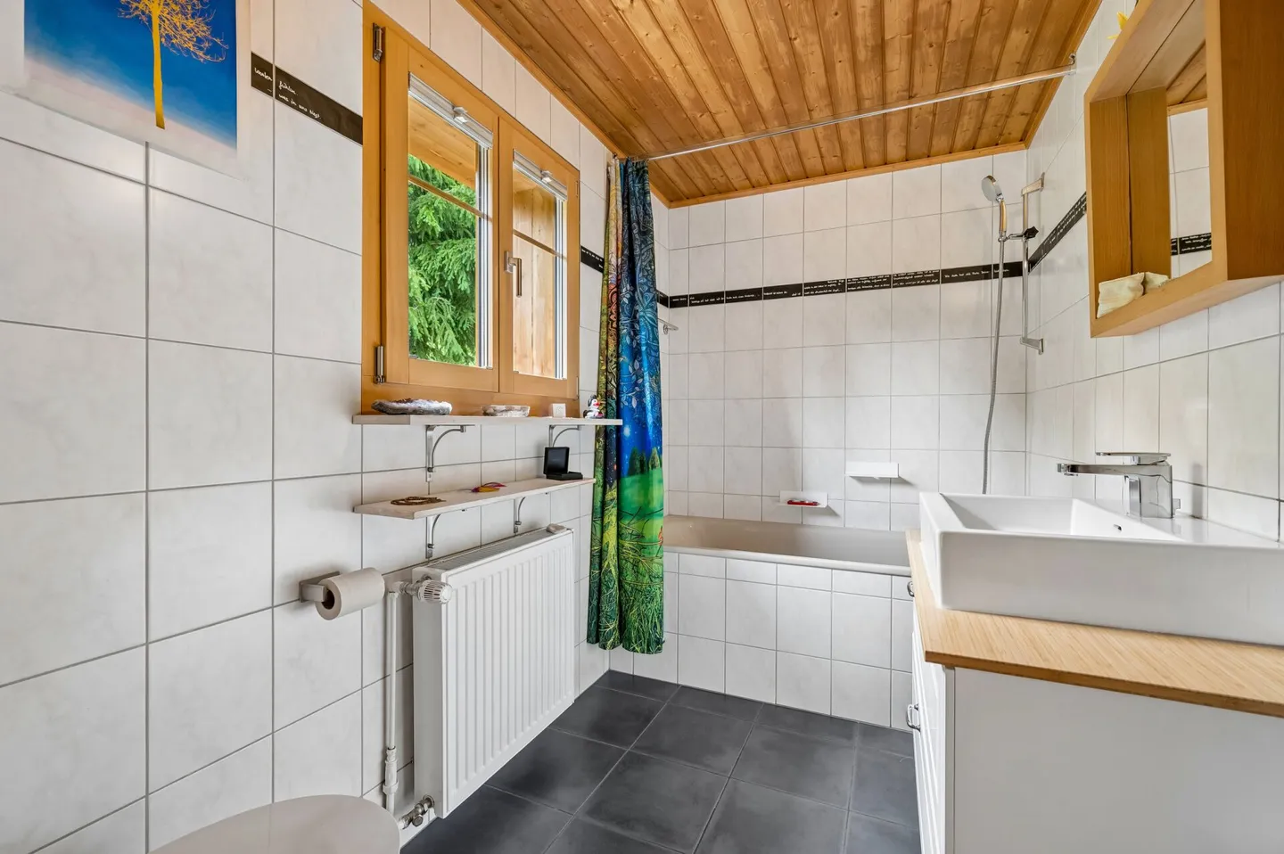 Vivre et Louer : Charmant Chalet de 4.5 Pièces avec Appartement de 2.5 Pièces - Photo 9 sur 14