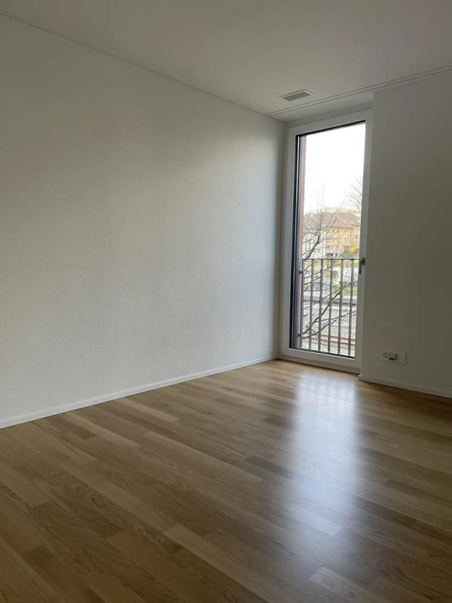 3.5-Zimmerwohnung im 2. OG - Foto 4 von 7