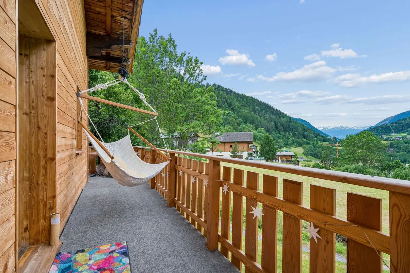 Vivre et Louer : Charmant Chalet de 4.5 Pièces avec Appartement de 2.5 Pièces - Photo 13 sur 14