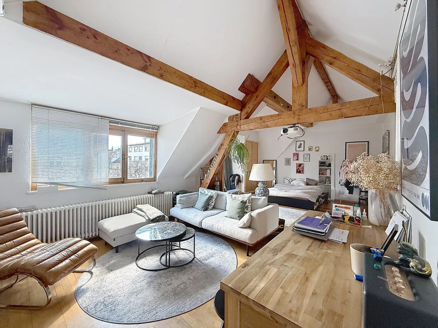 Spacious Apartment with Garden - Photo 6 of 7