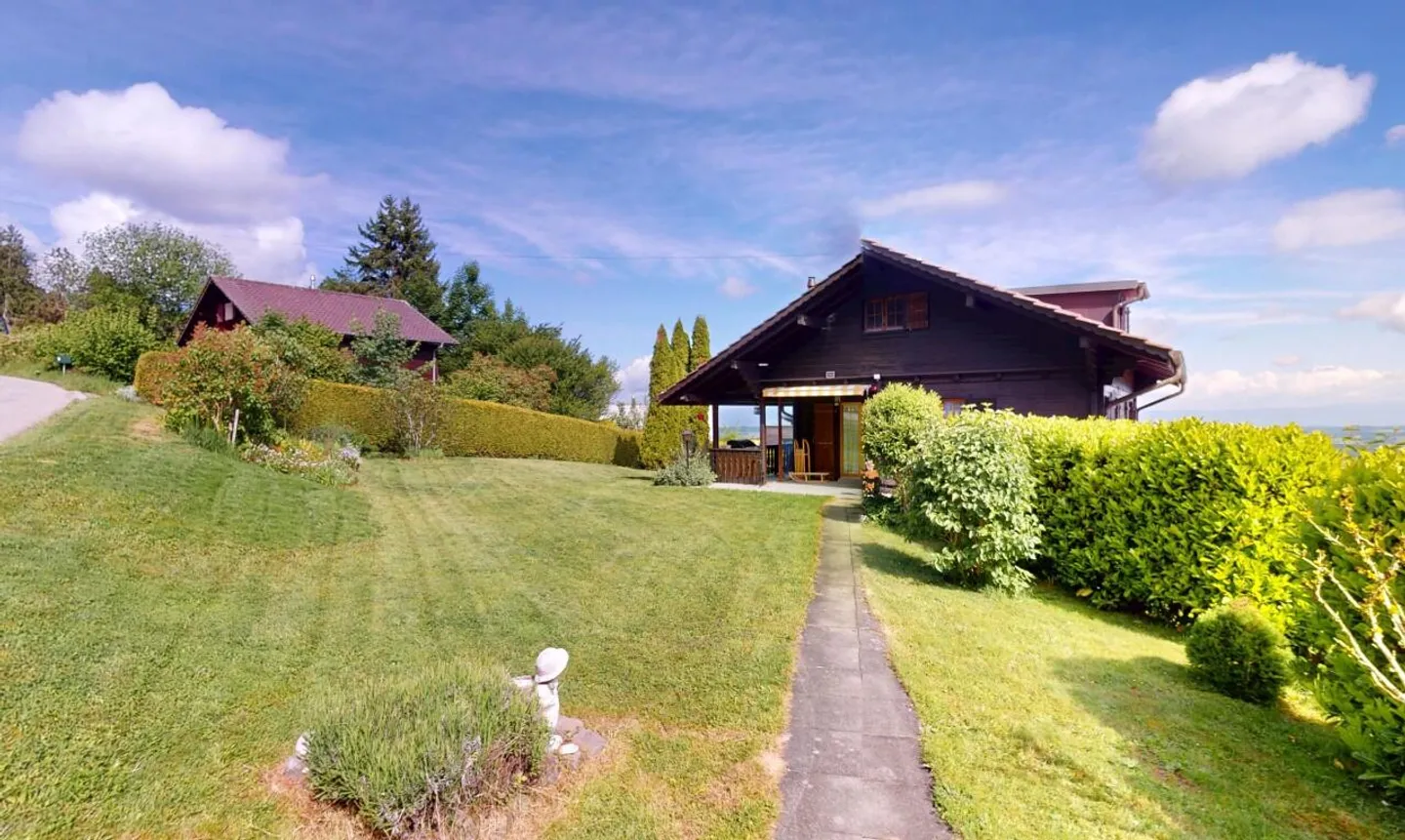 Chalet di charme con vista panoramica e potenziale di ampliamento - Foto 7 di 13