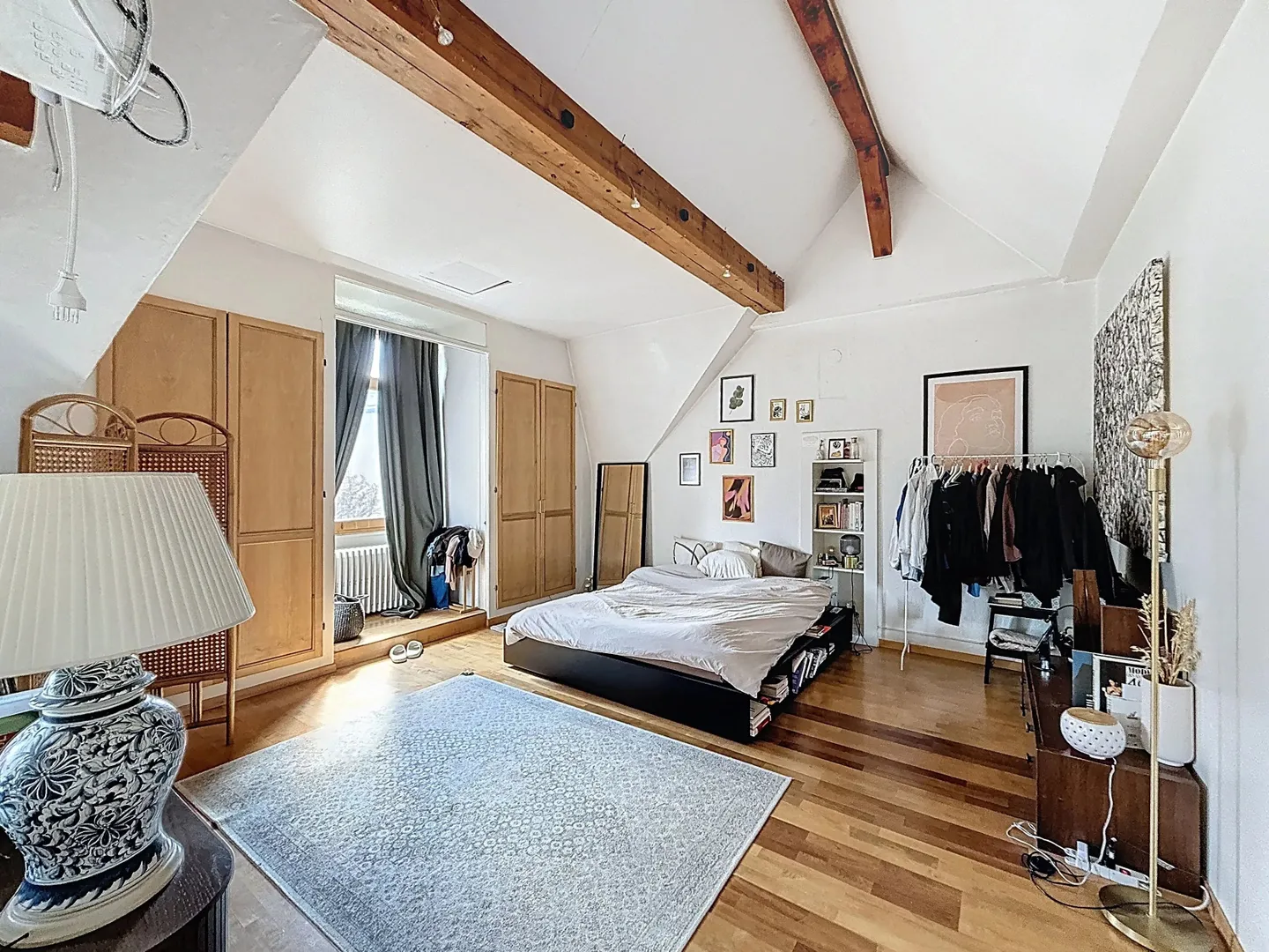 Spacious Apartment with Garden - Photo 1 of 7