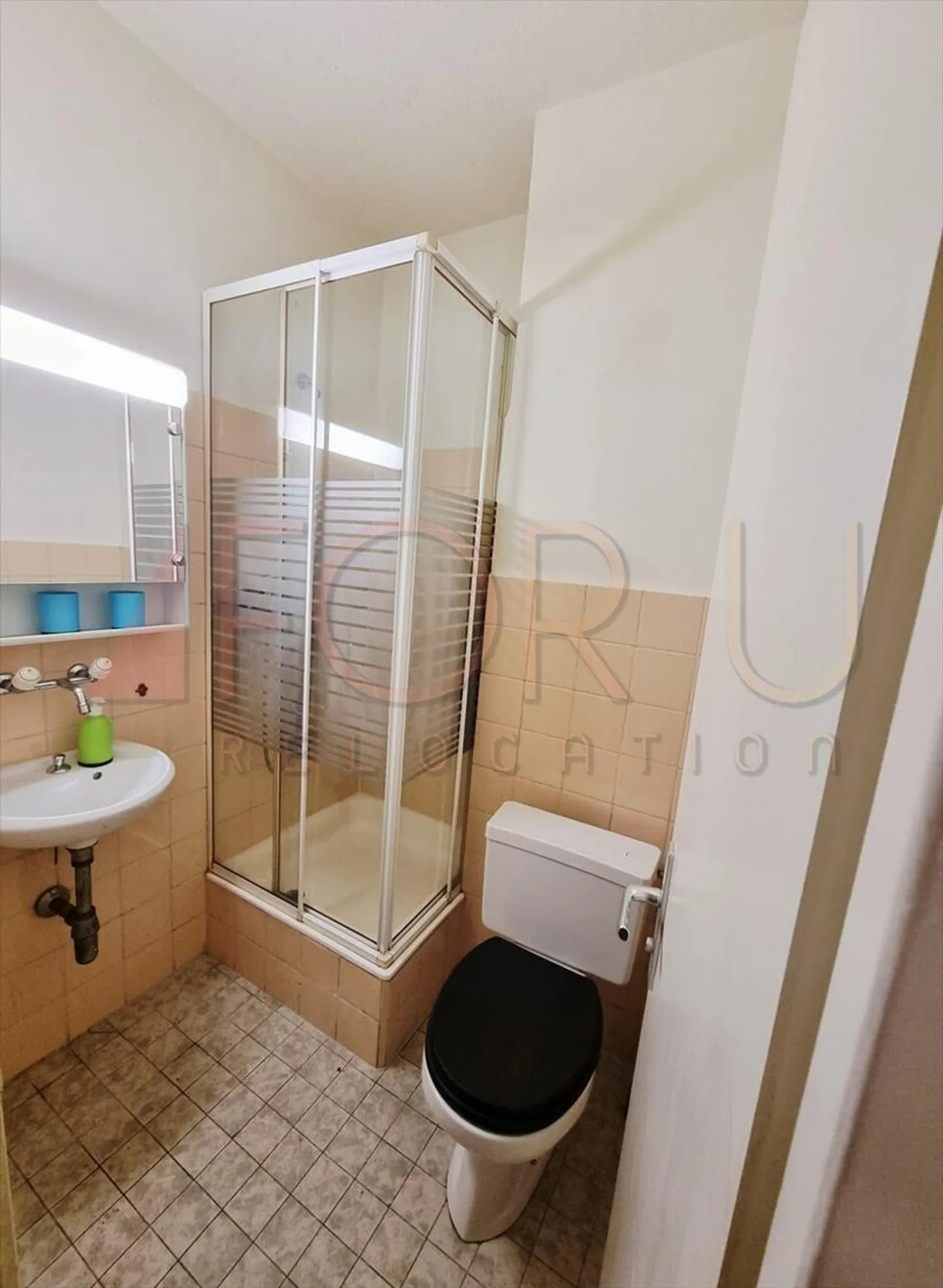 Apartment with terrace 5 rooms - Photo 9 of 9