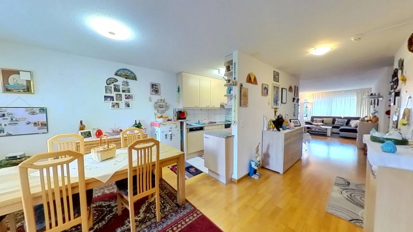 Spacious Family Apartment - Photo 10 of 10