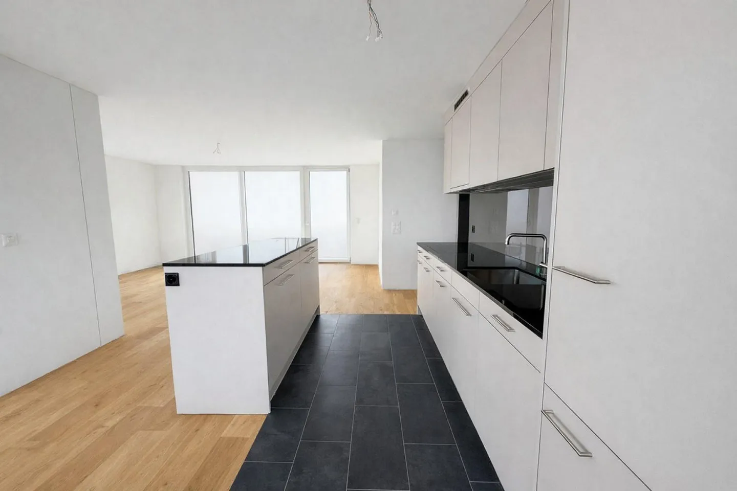 WIDE VIEW. QUALITY OF LIFE. HARMONY. - Photo 3 of 9