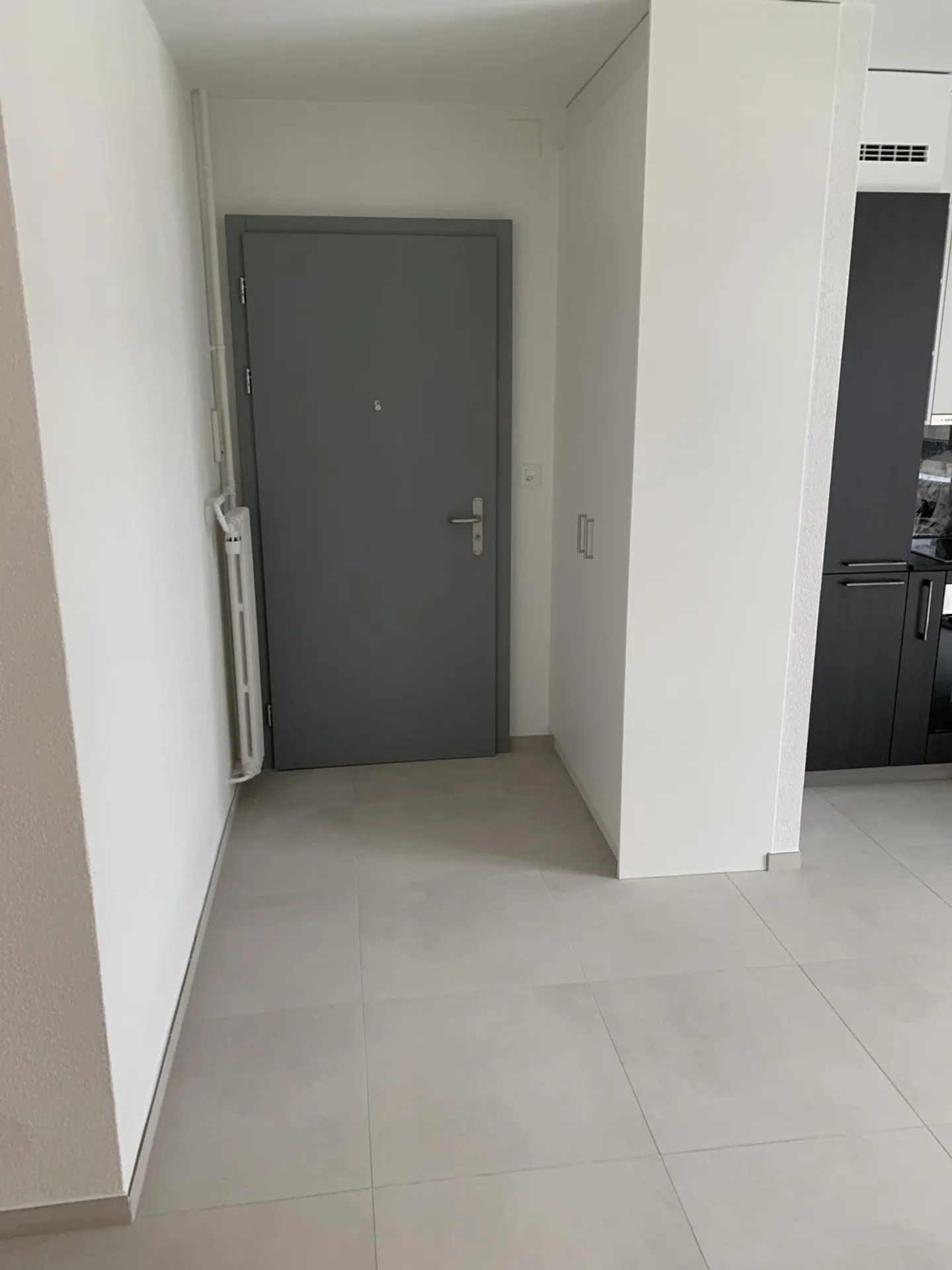 Charmant appartement 3 pièces - Photo 3 sur 9