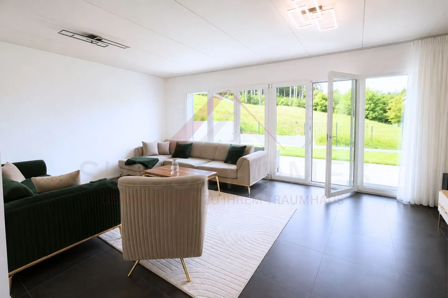 Vivre comme en vacances - Maison de ville moderne de 5,5 pièces avec piscine - Photo 4 sur 21