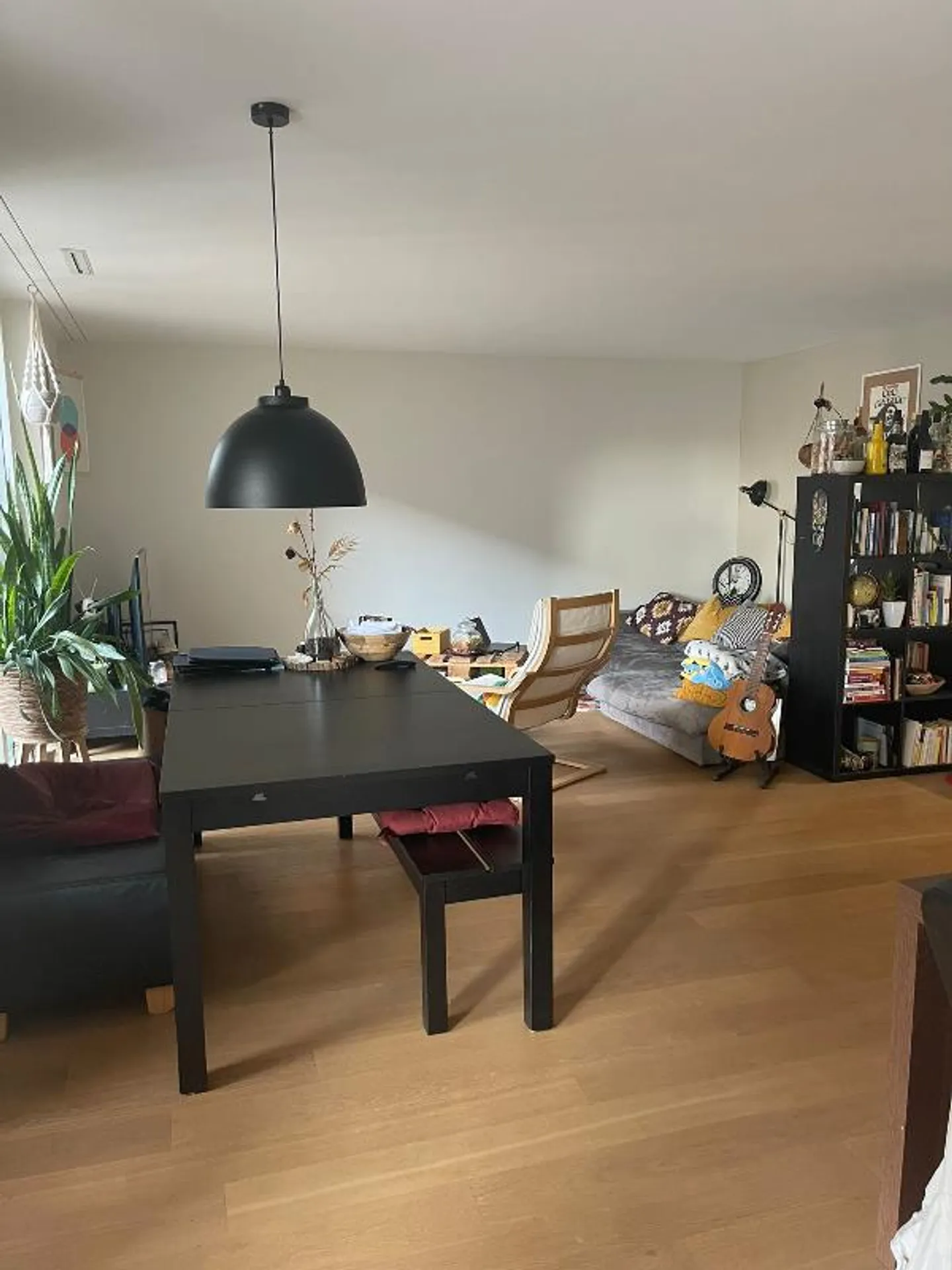 Apartment for rent - Photo 3 of 5