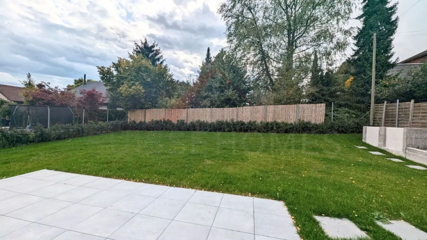 Exclusive multi-family house in Klingnau - three spacious residential units in an idyllic location - Photo 10 of 12