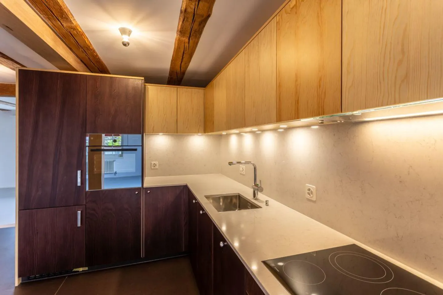 2.5 Room Apartment with Lake Access - Photo 9 of 14