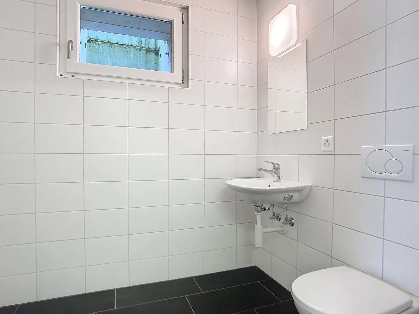 Commercial Spaces in Estavayer-le-Lac - Photo 5 of 10