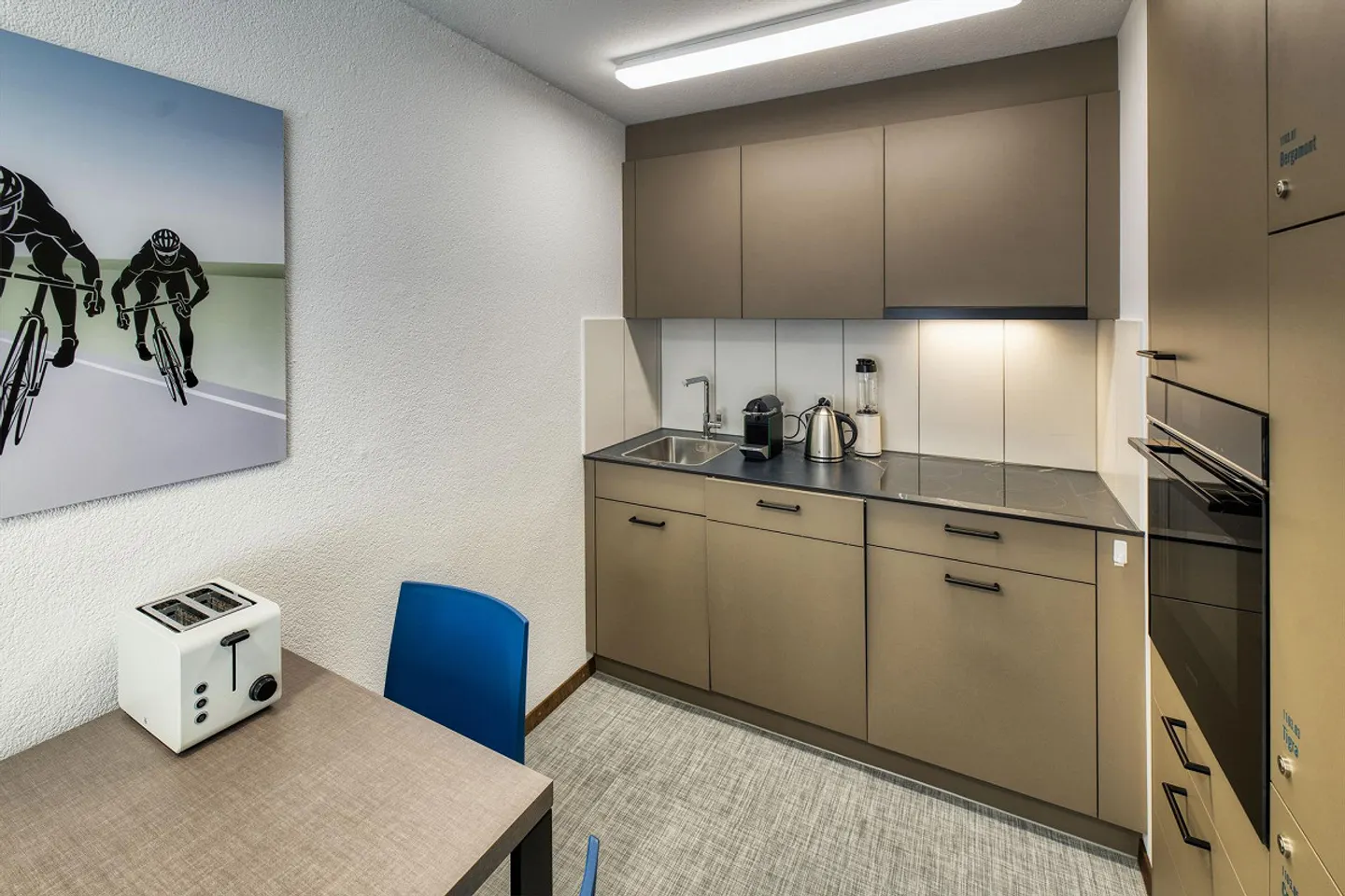 Appartement Cresta - Chambre simple lumineuse, 16m2 - Photo 4 sur 11