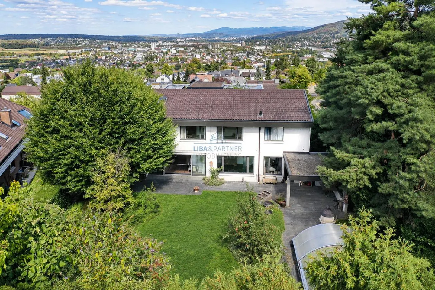 Einfamilienhaus kaufen - Foto 1 von 13