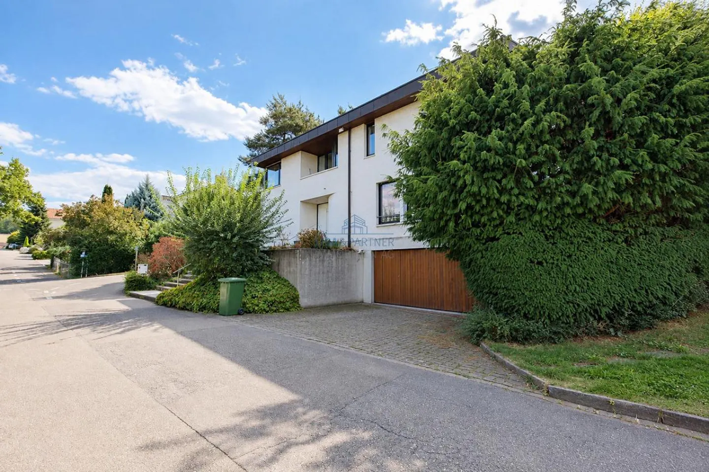 Einfamilienhaus kaufen - Foto 2 von 13