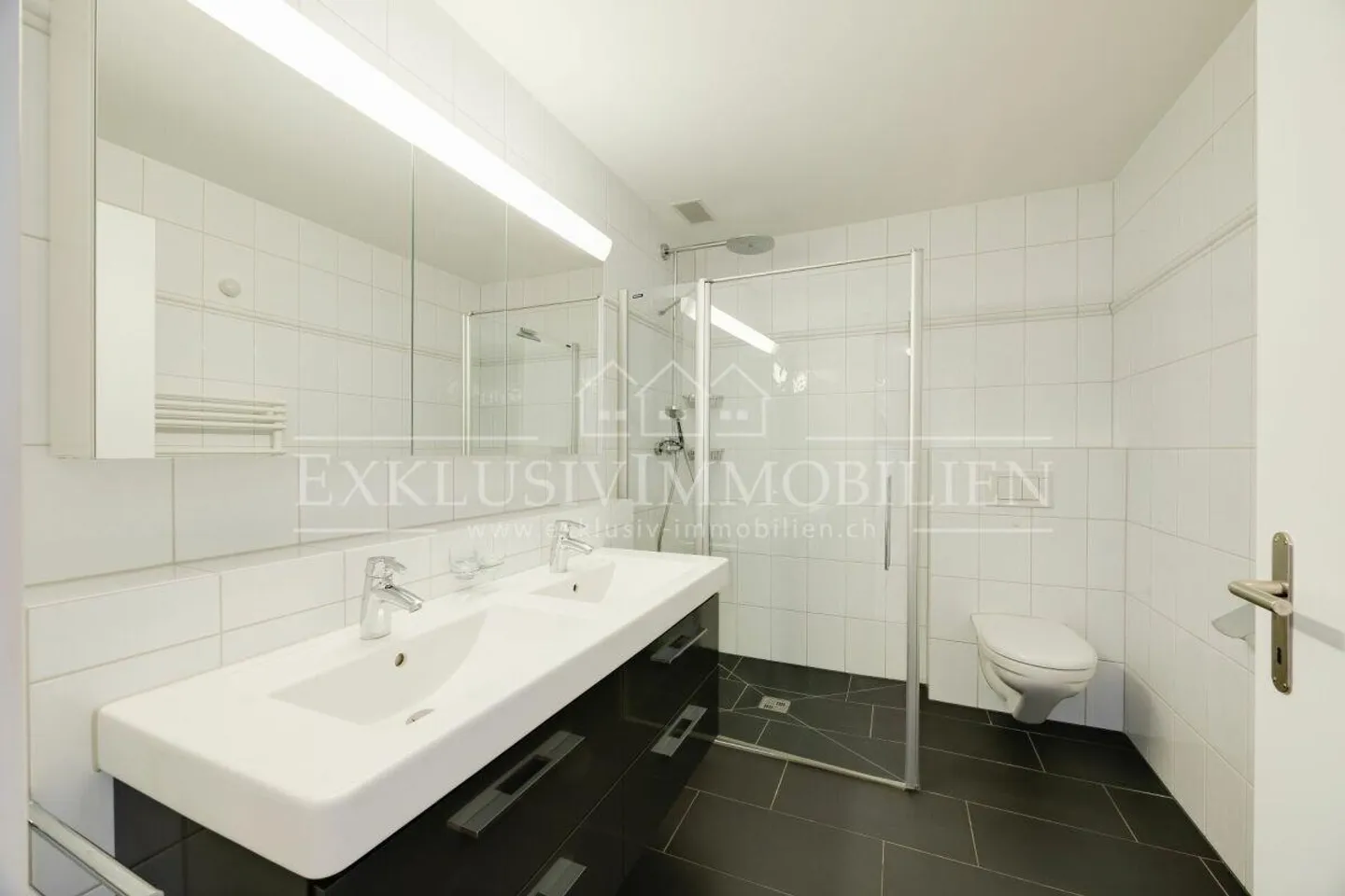 The Perfect City Apartment in the Heart of Baar - Photo 2 of 5