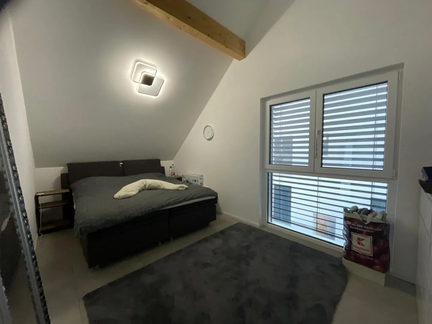 Modernes Wohnen mit toller Aussicht an zentraler Lage - Foto 2 von 11