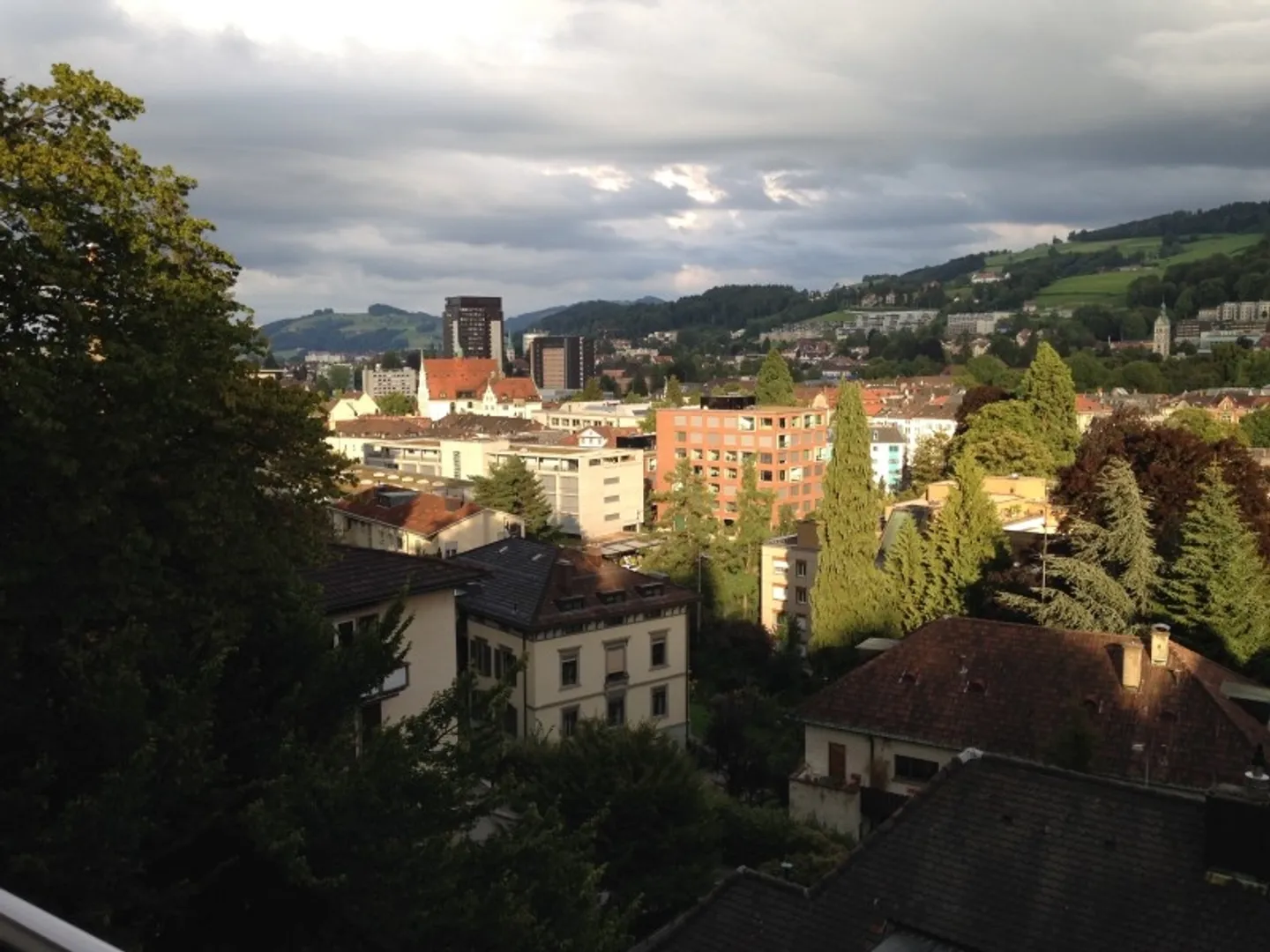 Appartamento 2 camere amichevole e luminoso con vista - Foto 6 di 9