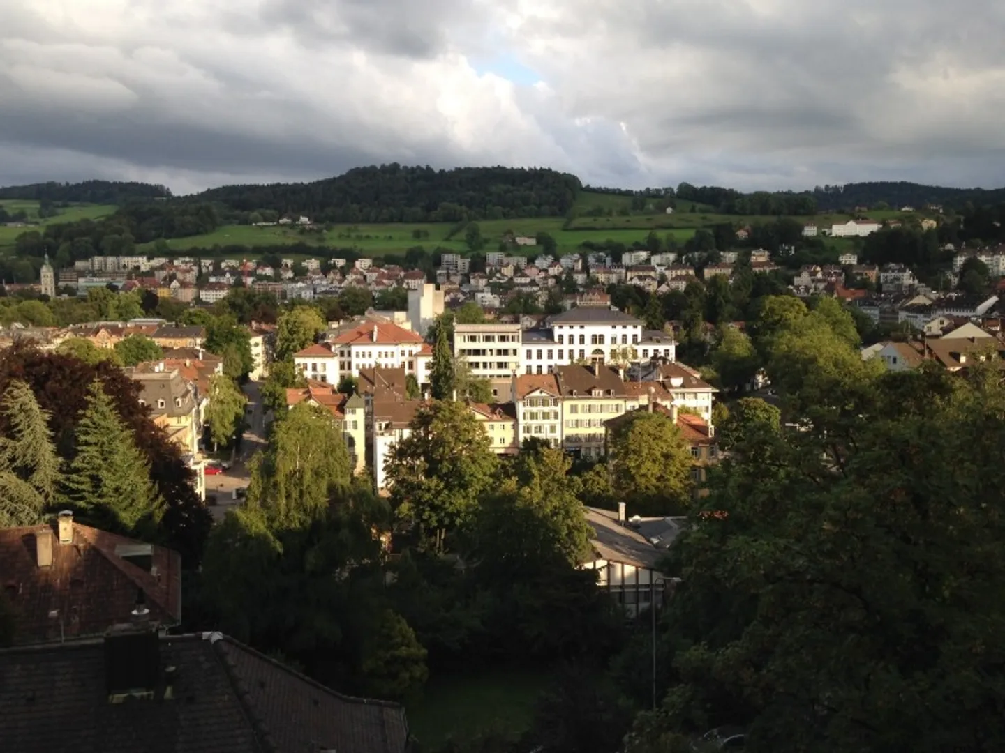 Appartamento 2 camere amichevole e luminoso con vista - Foto 7 di 9