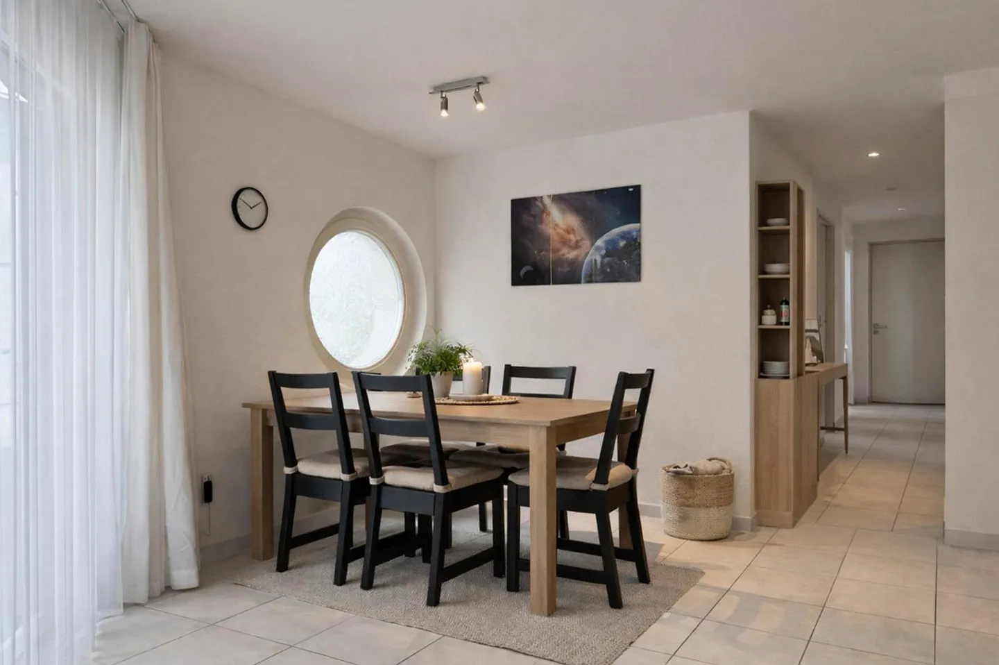 Wellness Oasis in the Center of Thalwil - Photo 3 of 9