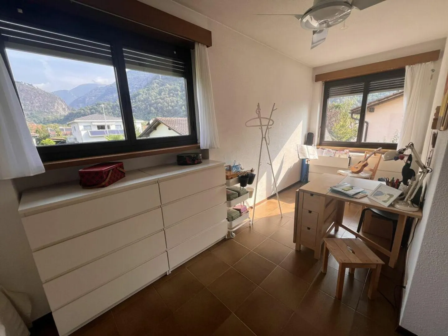 LOSONE - DOPPELHAUSHÄLFTE MIT GROSSEM GARTEN - Foto 13 von 27