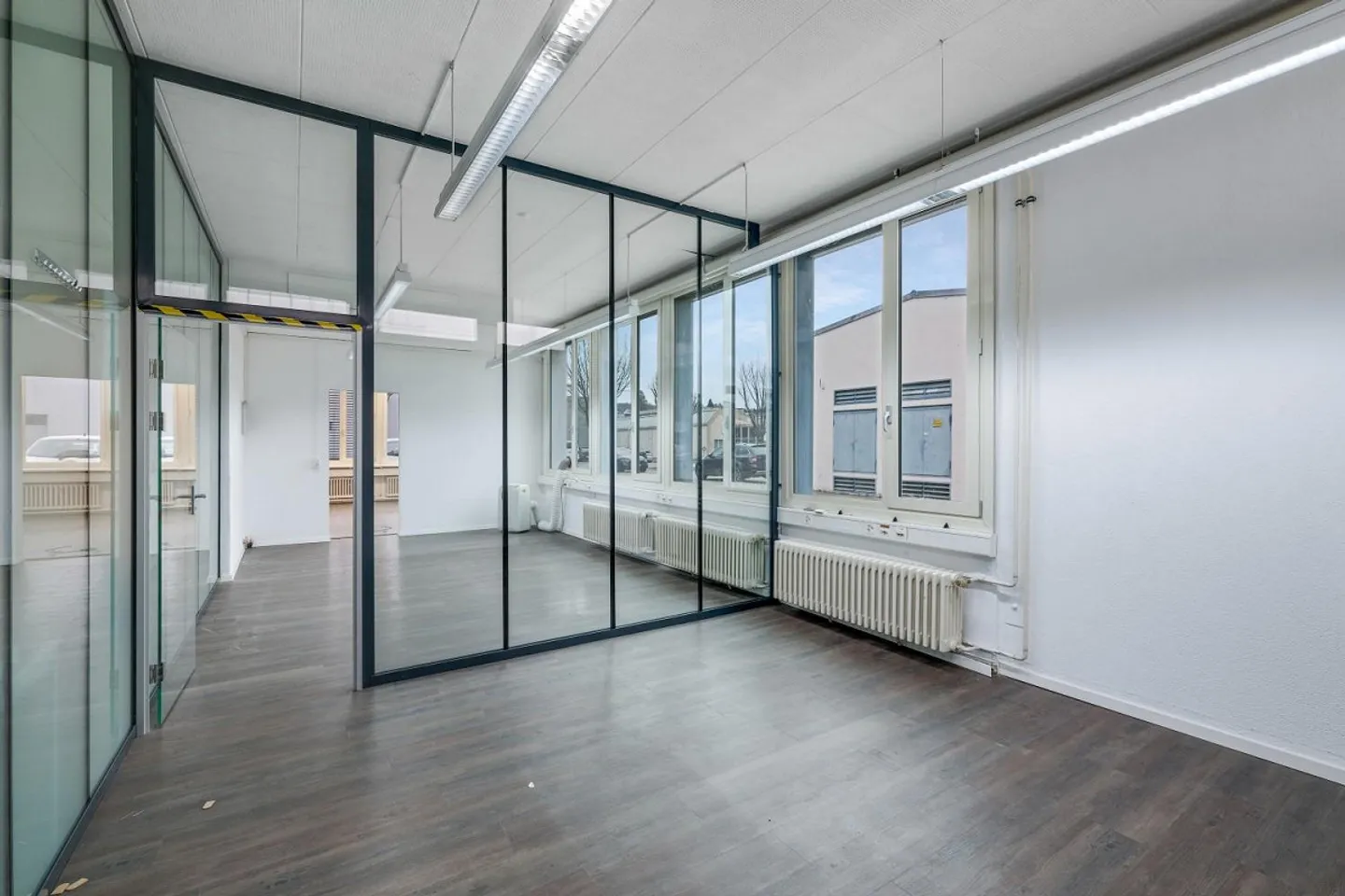 Attraktives Büro in Seenähe - Foto 2 von 5