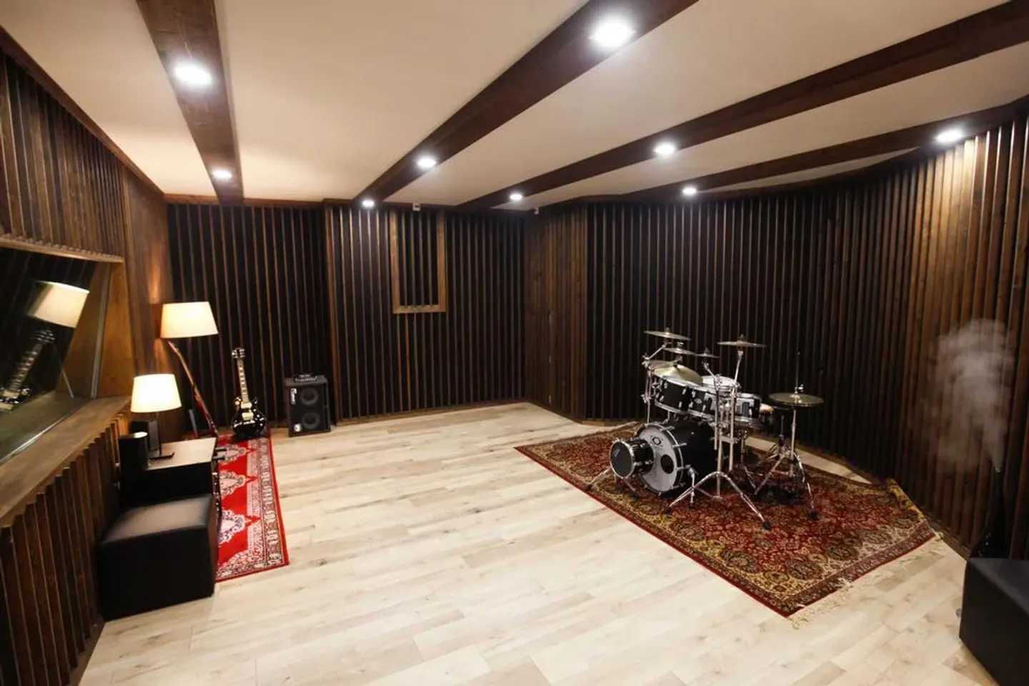 Recording Studio / Music Room in Chur – Complete Takeover or Partial Use - Photo 1 of 4