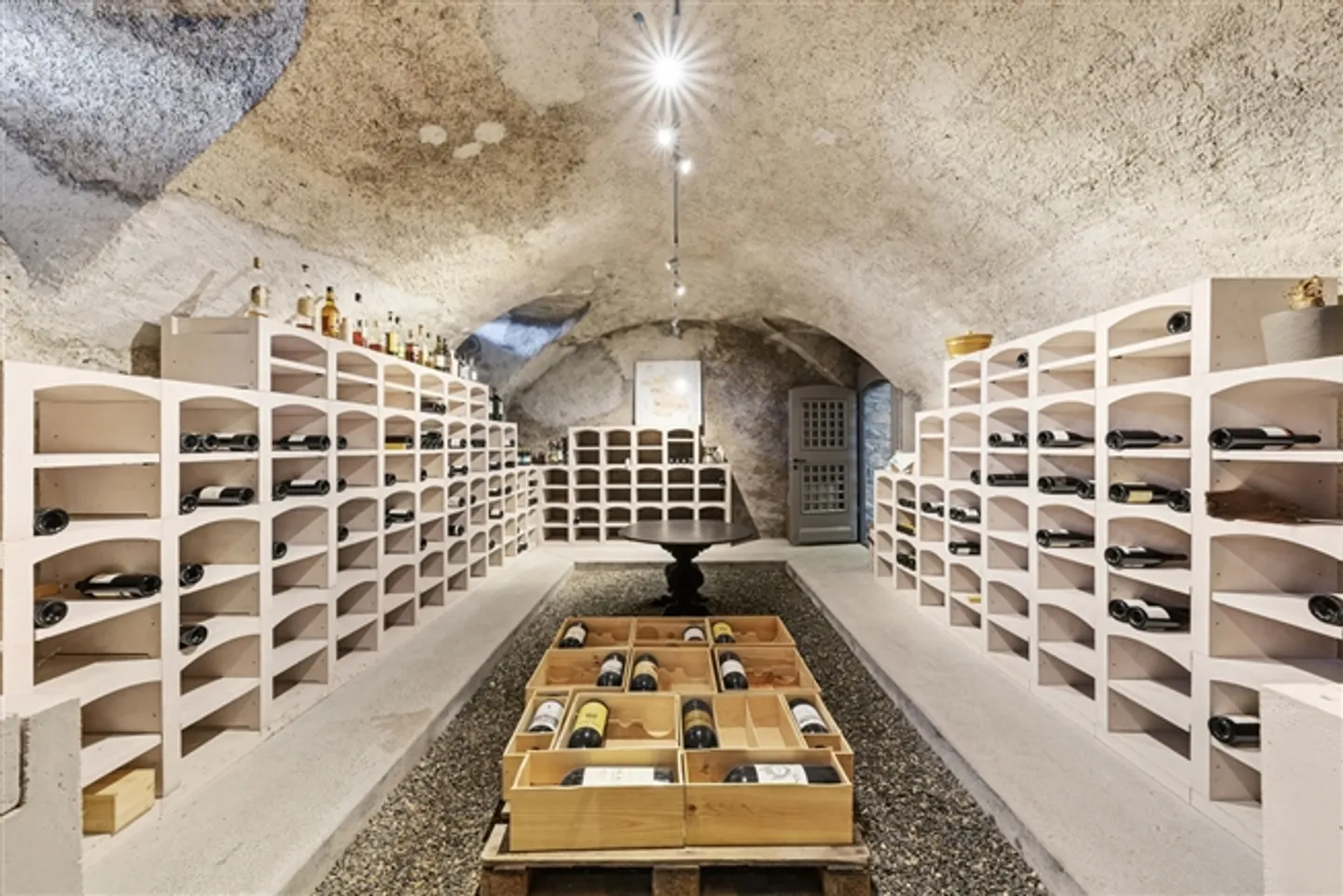 Mansion - Workshop and Park - Panoramic View - Photo 8 of 12