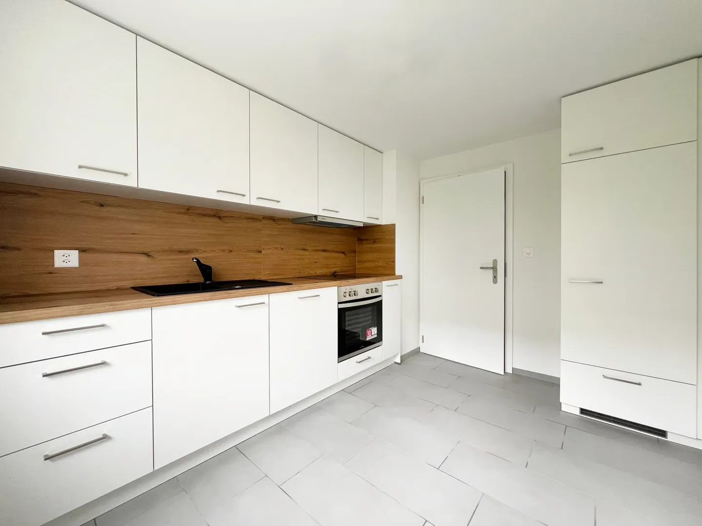 Modernes 3-Zimmer Apartment mit Balkon - Foto 2 von 15