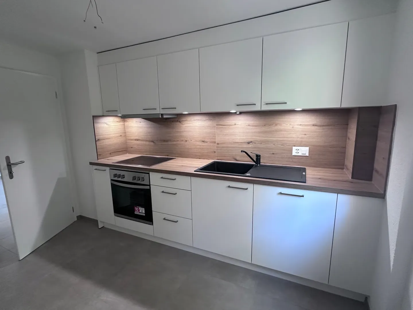 Modernes 3-Zimmer Apartment mit Balkon - Foto 3 von 15