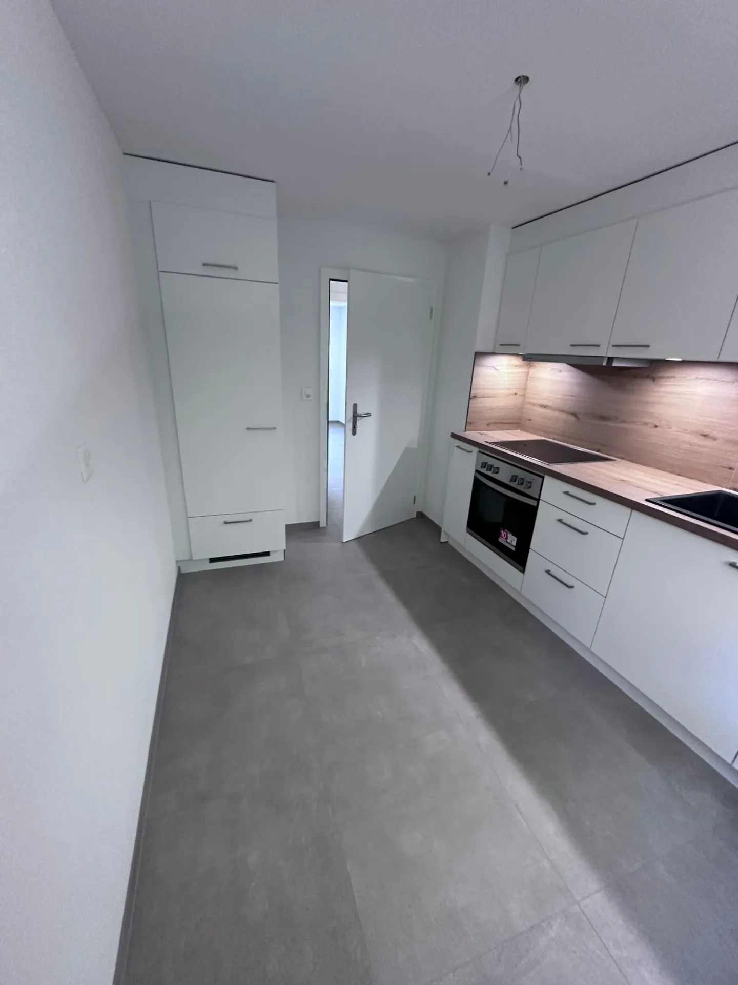 Modernes 3-Zimmer Apartment mit Balkon - Foto 4 von 15
