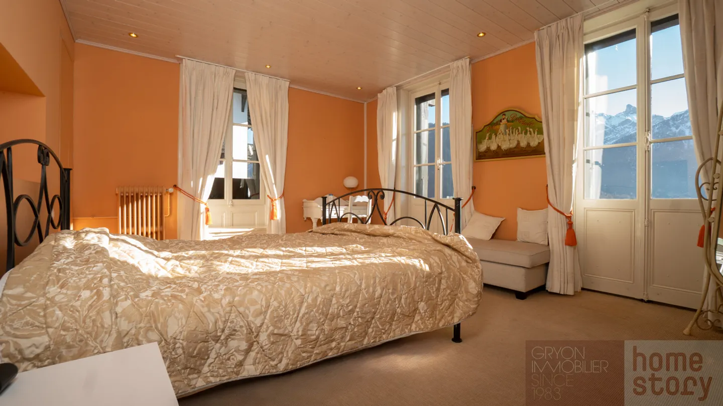 4.5 camere luminose in un ex hotel ristrutturato, centro di Gryon - Foto 12 di 19