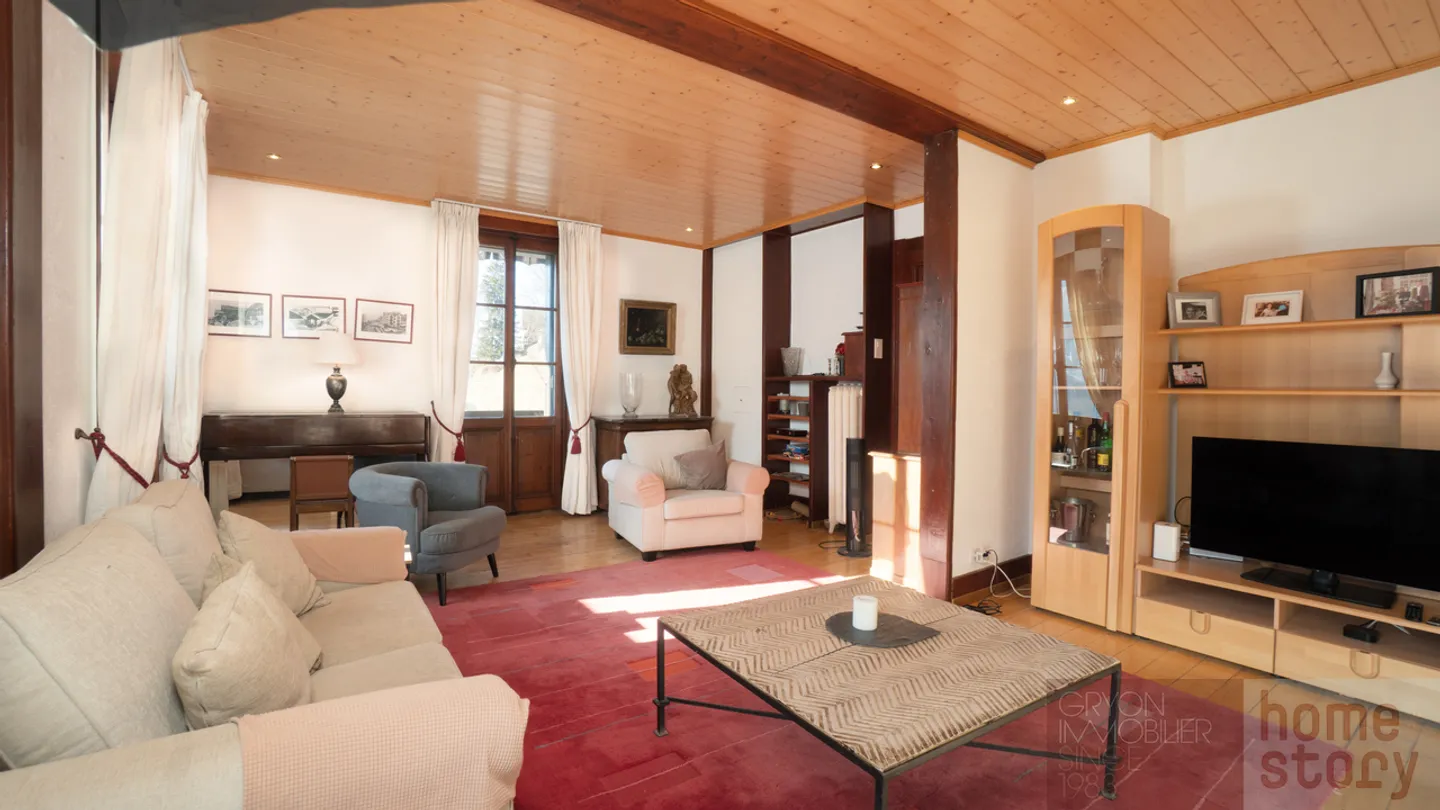 4.5 camere luminose in un ex hotel ristrutturato, centro di Gryon - Foto 8 di 19