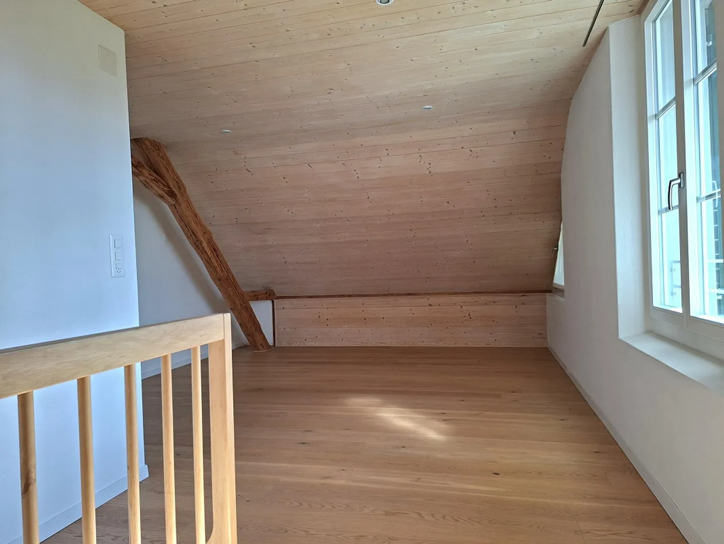 Gemütliche 2.5 Zimmerwohnung in Stöckli in Mattstetten zu vermieten - Photo 4 sur 6