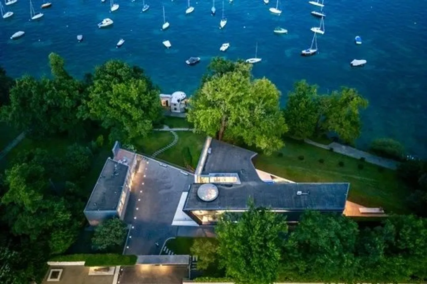 Single house for sale - Photo 2 of 13