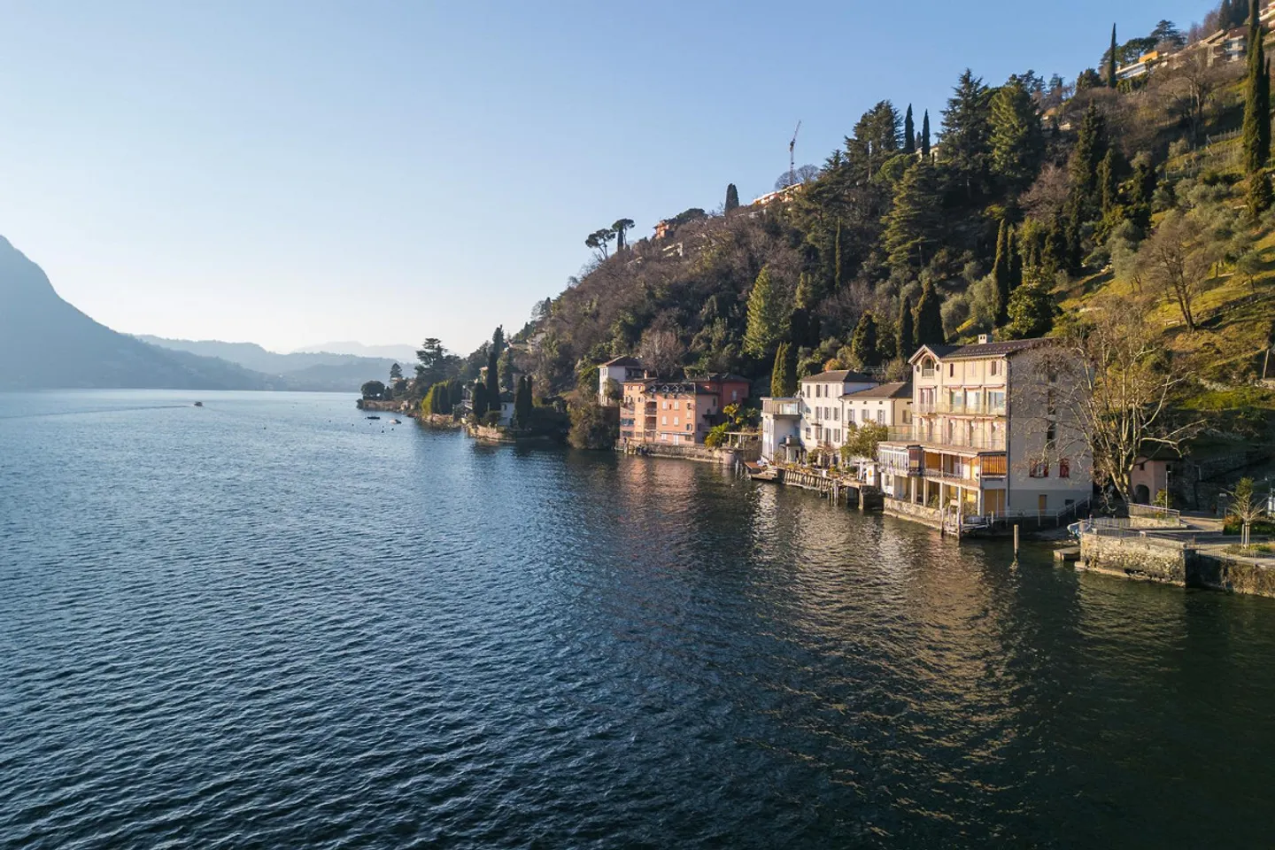 ZU VERKAUFEN EIGENTUM AM SEE - Foto 1 von 6
