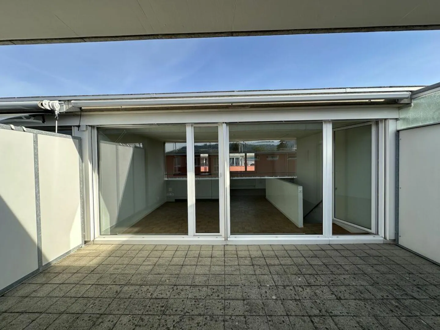 Your Eagle's Nest - Maisonette Apartment with Great Rooftop Terrace - Photo 11 of 13