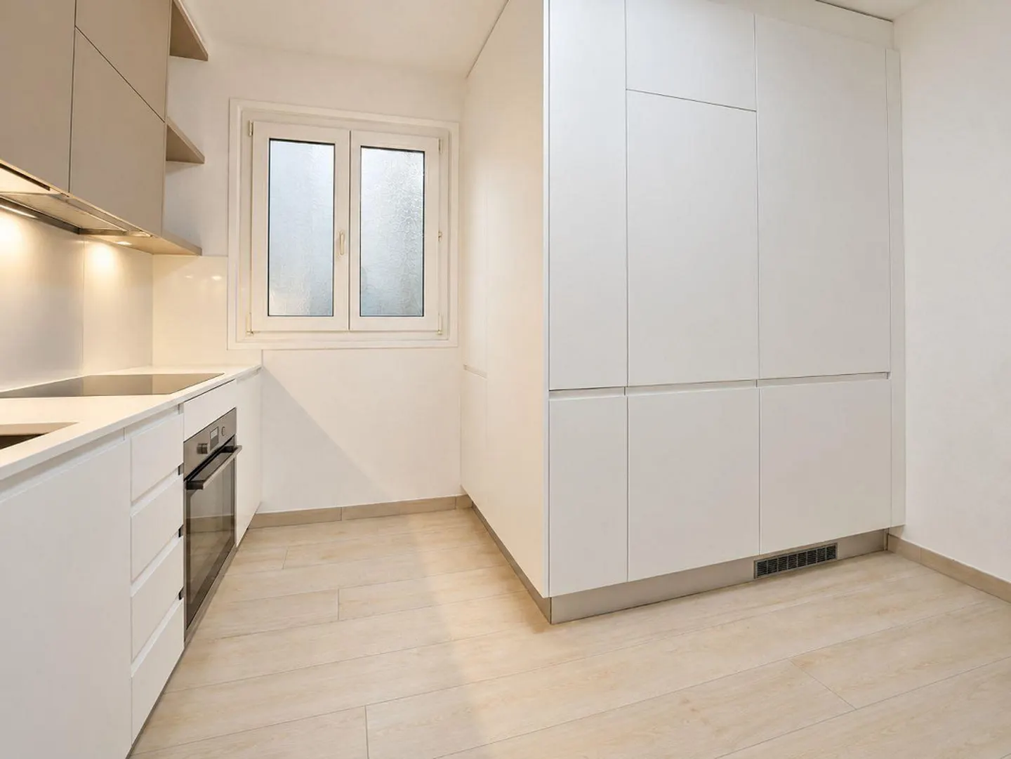 Beautiful, completely renovated 3.5-room apartment - Photo 6 of 13
