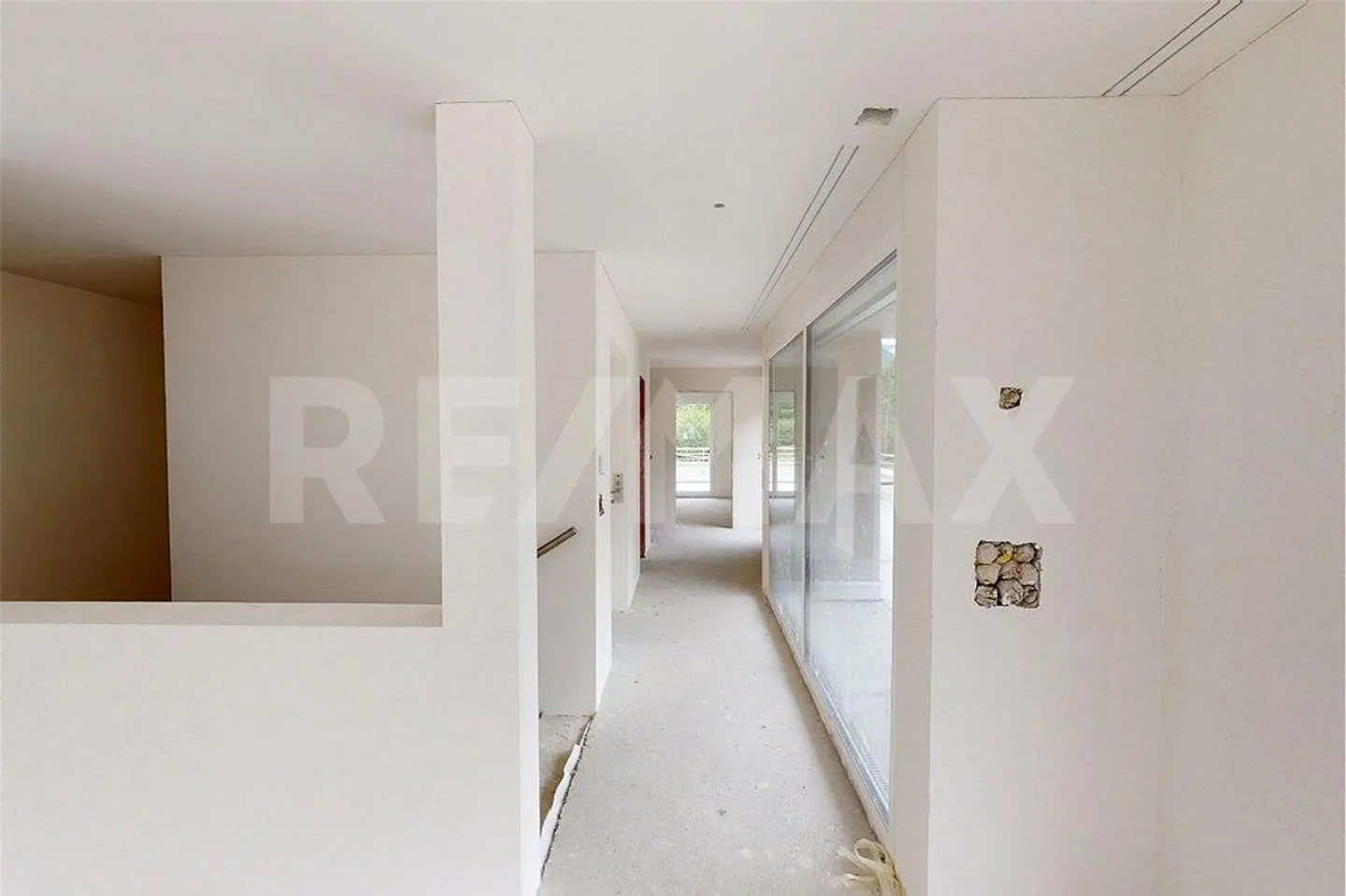 Penthouse for sale - Photo 4 of 12