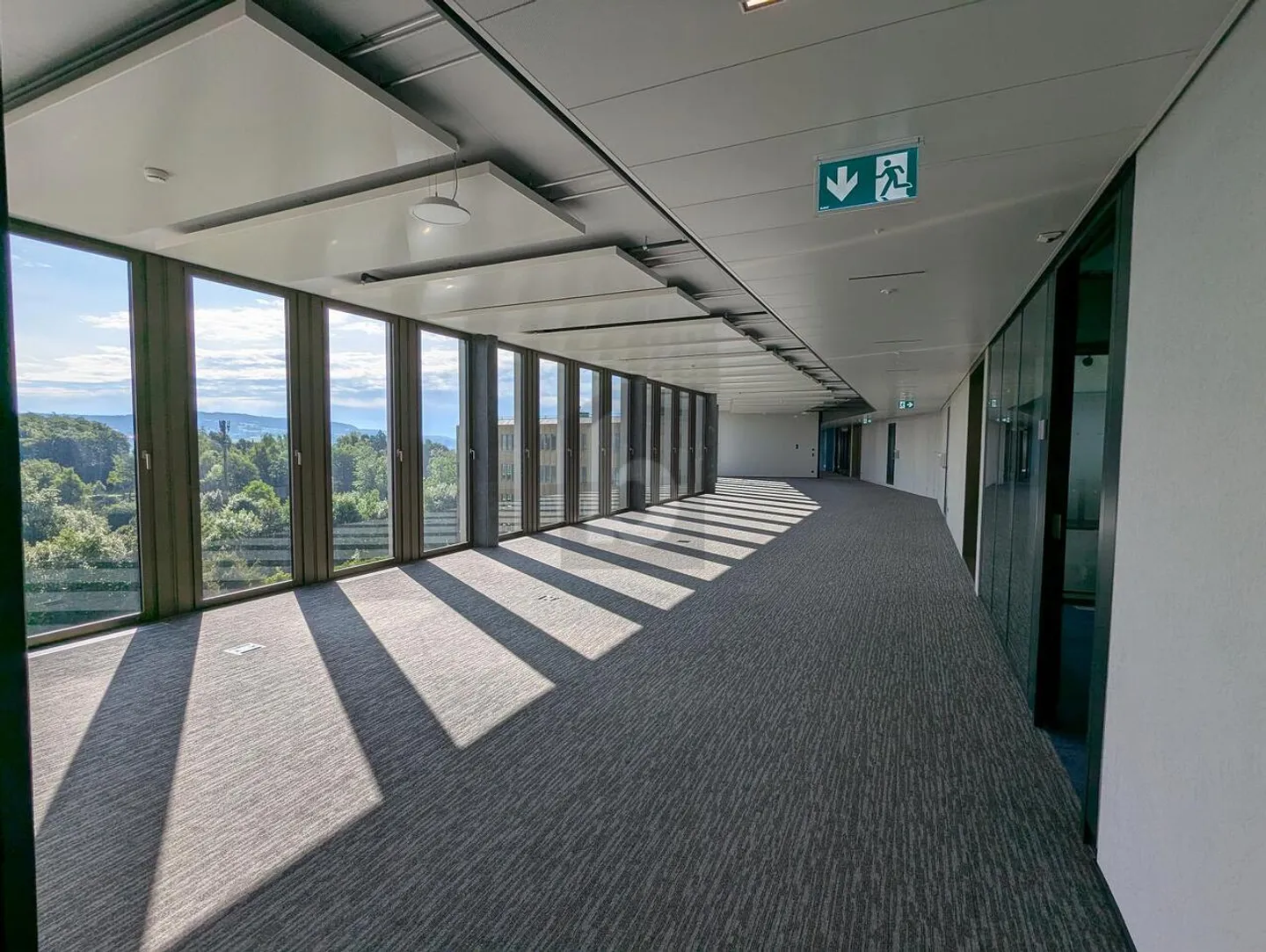 Modernes Büro im Businesspark Rüschlikon - Foto 3 von 6