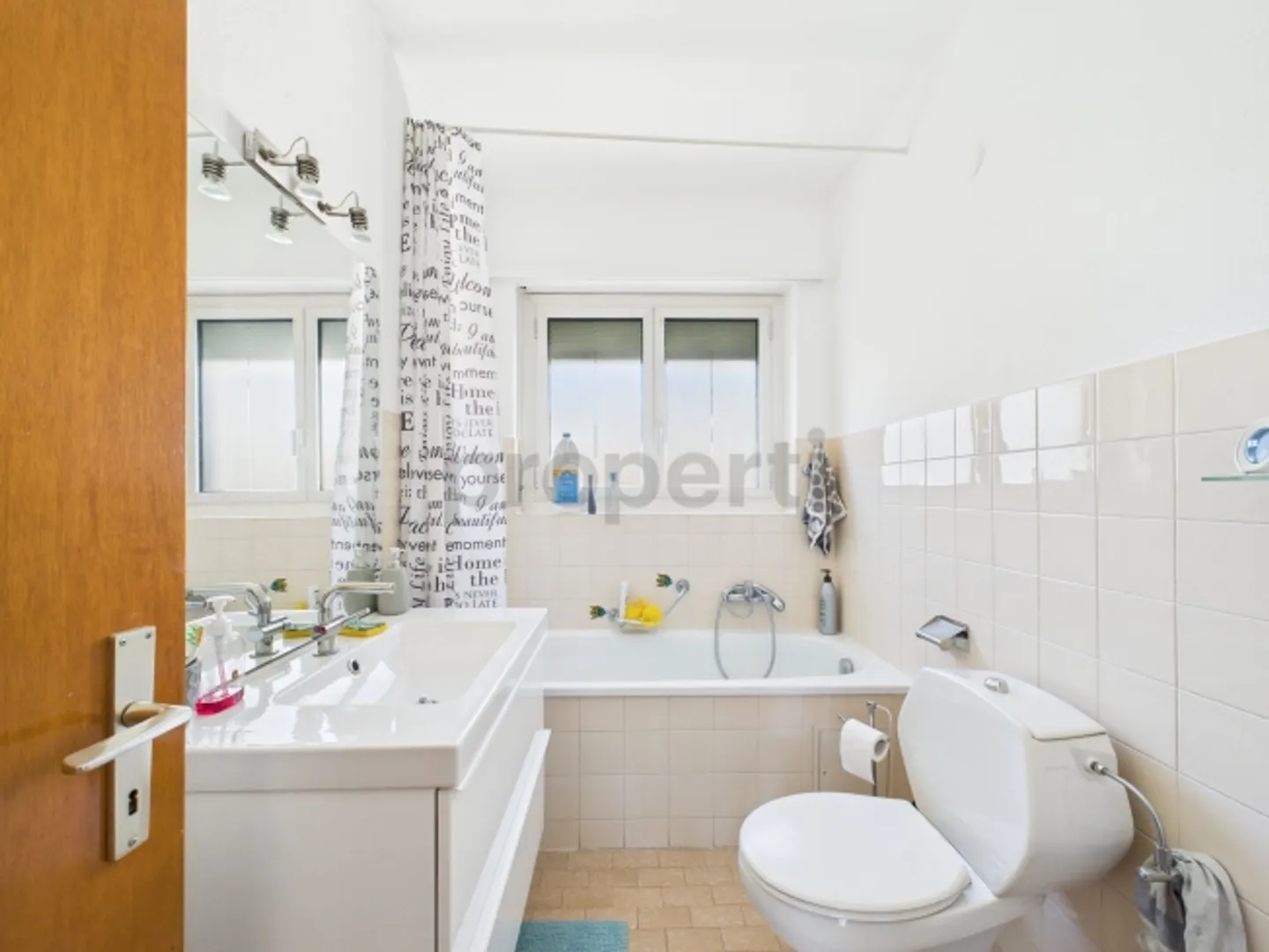 «Esclusivo appartamento di 3.5 locali a Lugano, TI - Unico concept abitativo in posizione centrale» - Foto 6 di 10