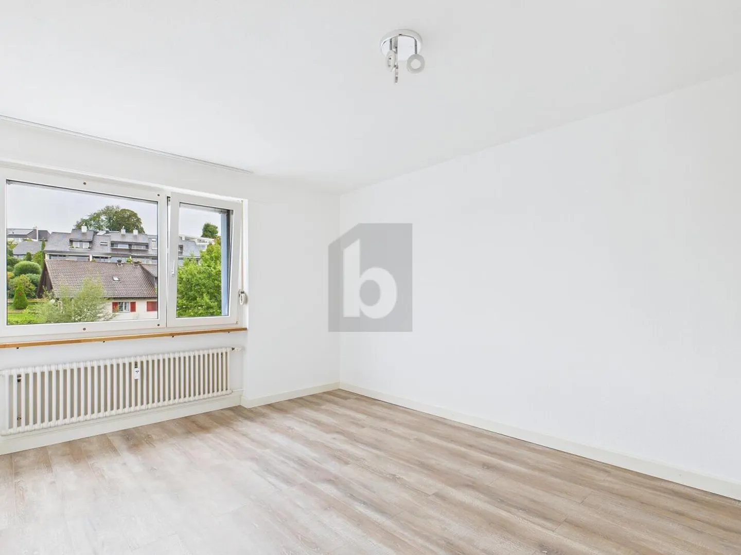 ABOVE THE ROOFS - LIVING ENJOYMENT WITH WINTER GARDEN - Photo 4 of 6