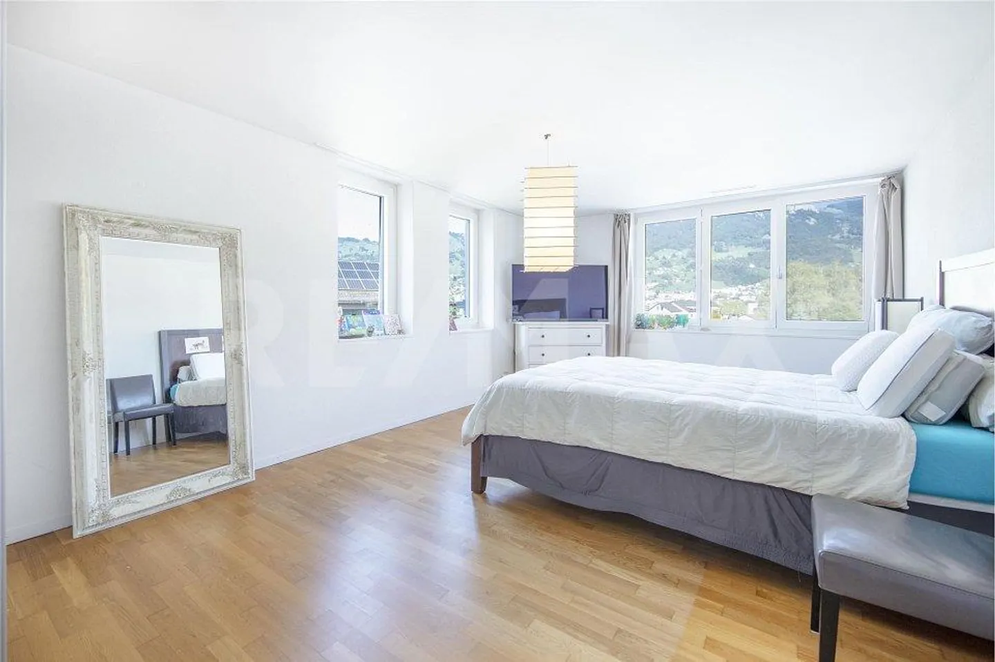 Attraktives Rendite- und Anlagepaket: Vier moderne 4.5-Zi. -Wohnung... - Foto 3 von 12