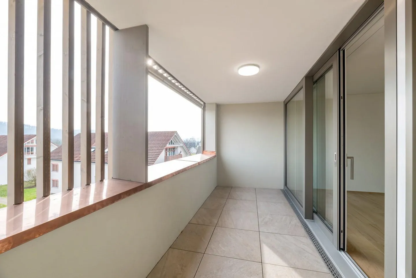 Modern Apartment - Photo 13 of 13