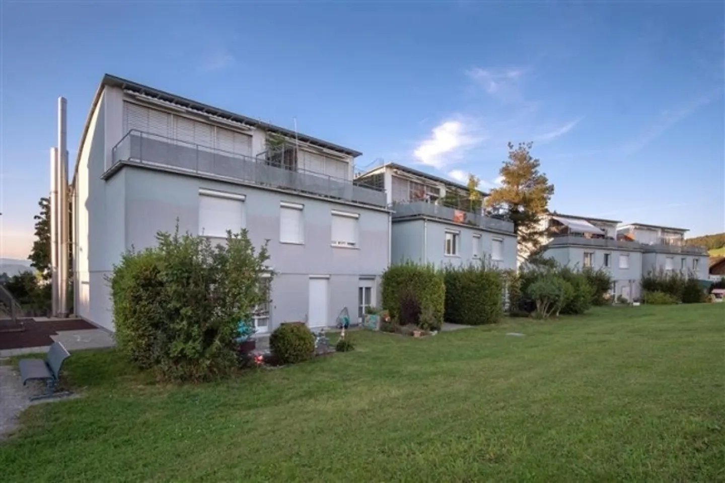 Living experience on two floors - Photo 1 of 10