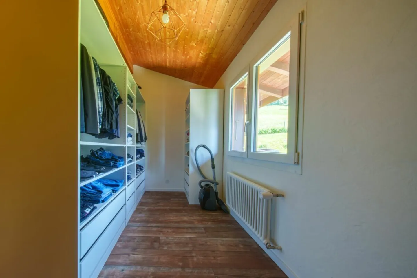 Acquisto possibile come seconda residenza - Incantevole chalet con vista panoramica eccezionale sulla pianura del Rodano - Foto 11 di 19